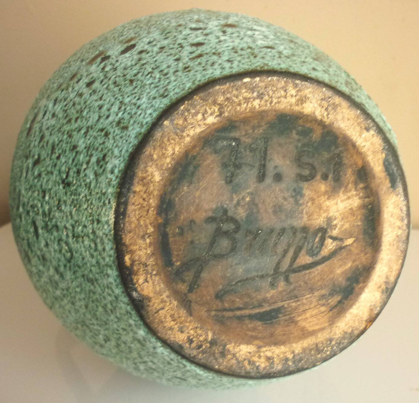 Large vase in glazed ceramic and "fat lava", signed Bruno Dose, design from the 50s/60s