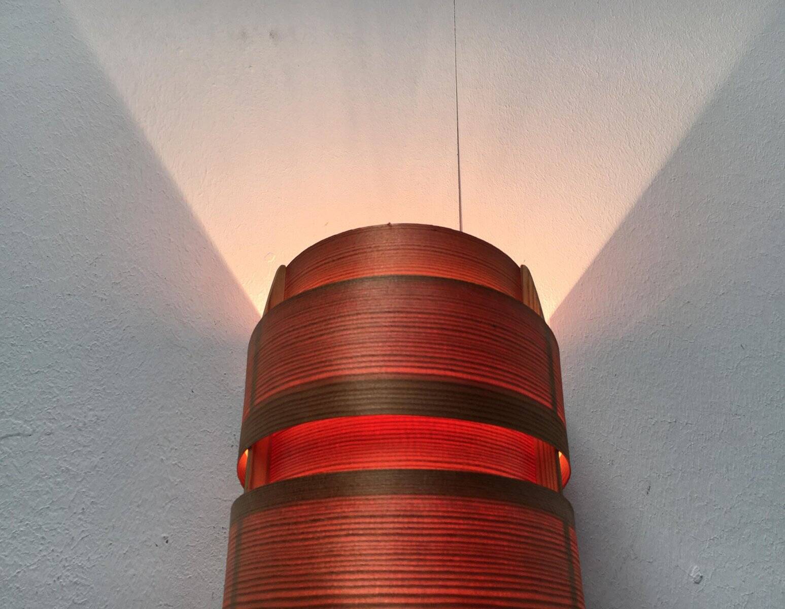 Edda V155 wall lamp in teak from the mid-century by Hans-Agne Jakobsson for Ellysett AB, 1950s.