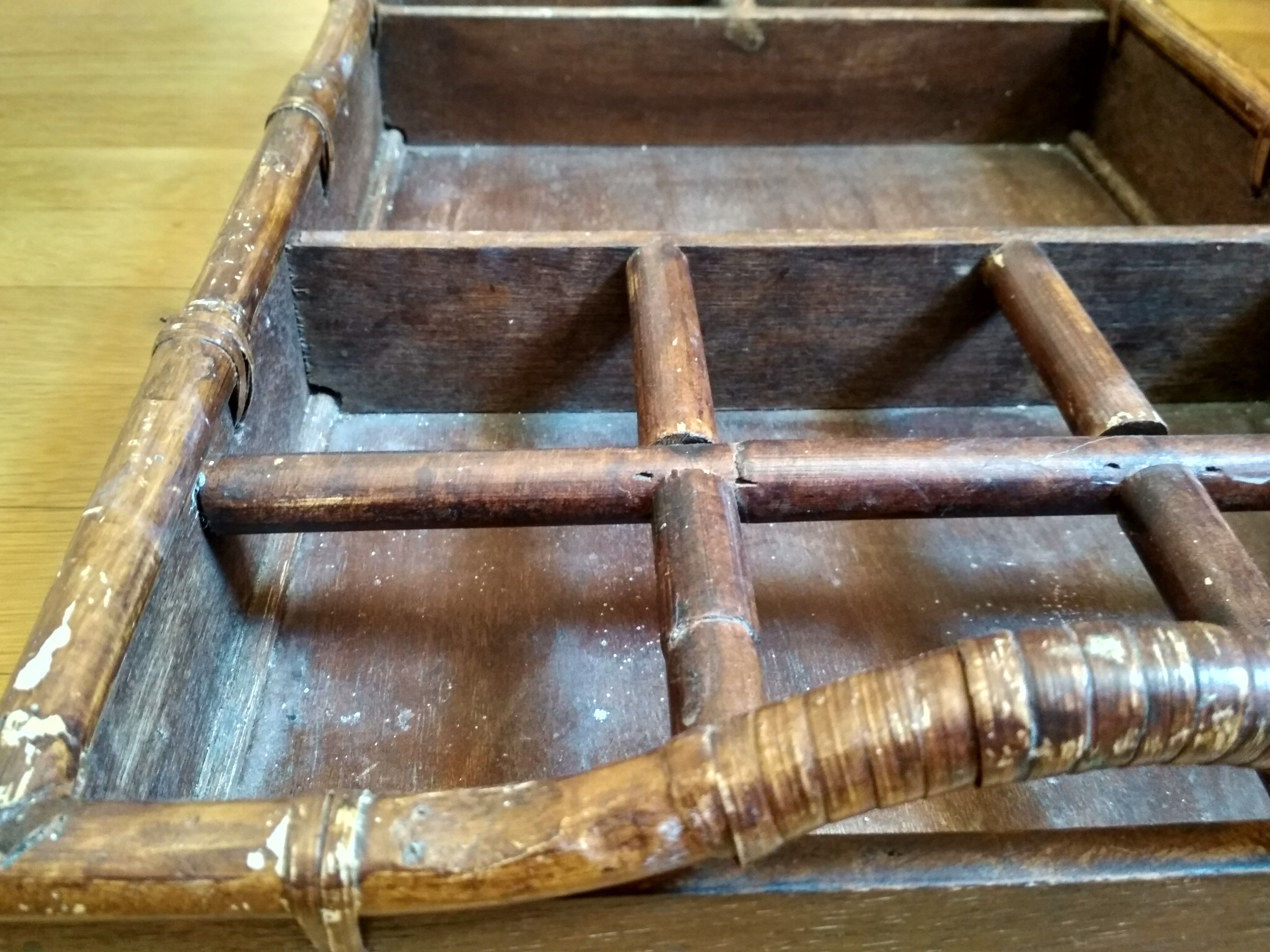 Large serving tray wood and rattan to doors lockers glasses and bottles
