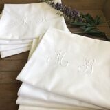 8 napkins, monogram