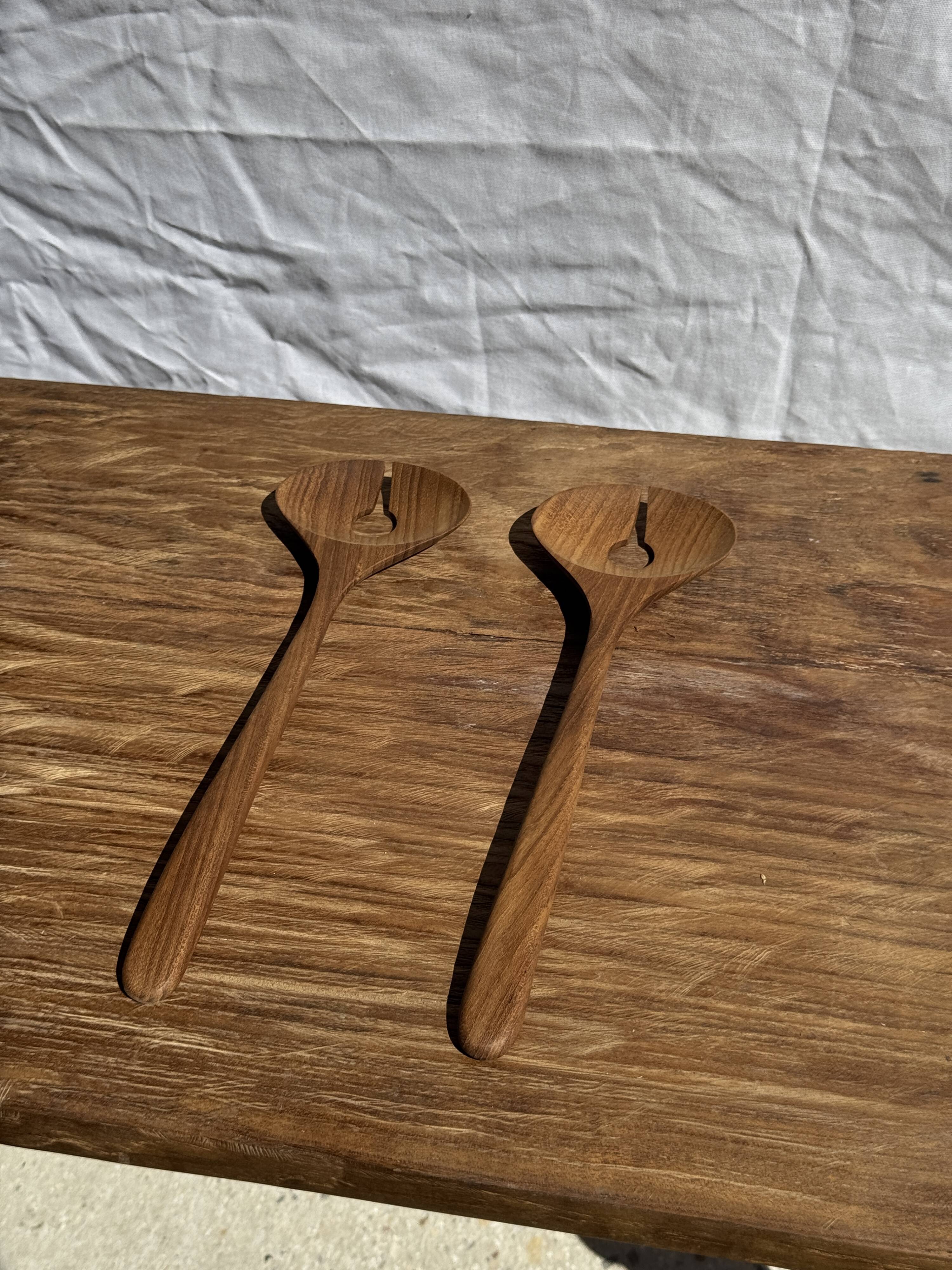Salad server or large teak spoon, oval shape, split, L30 D9