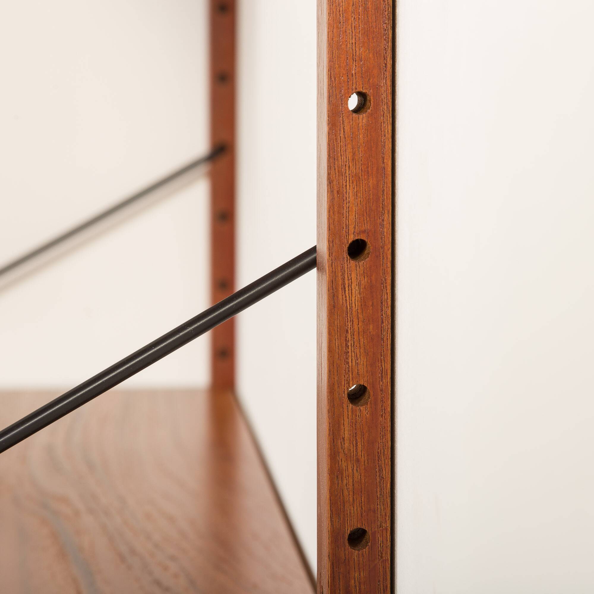 Étagère d'angle Poul Cadovius pour Cado, années 1960