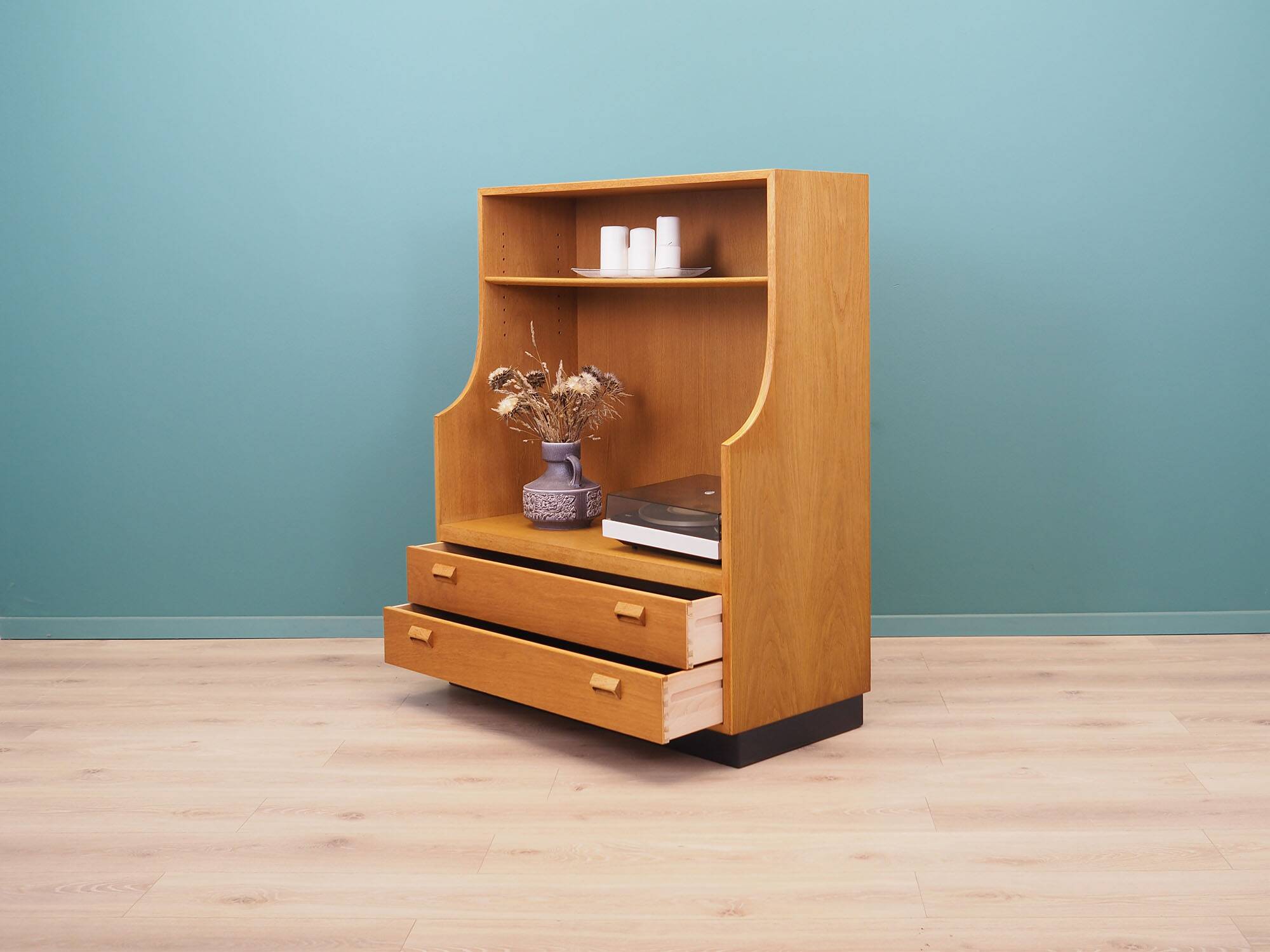 Ash bookcase, Danish design, 1970s, designer: Børge Mogensen, manufacturer: Søborg Møbler