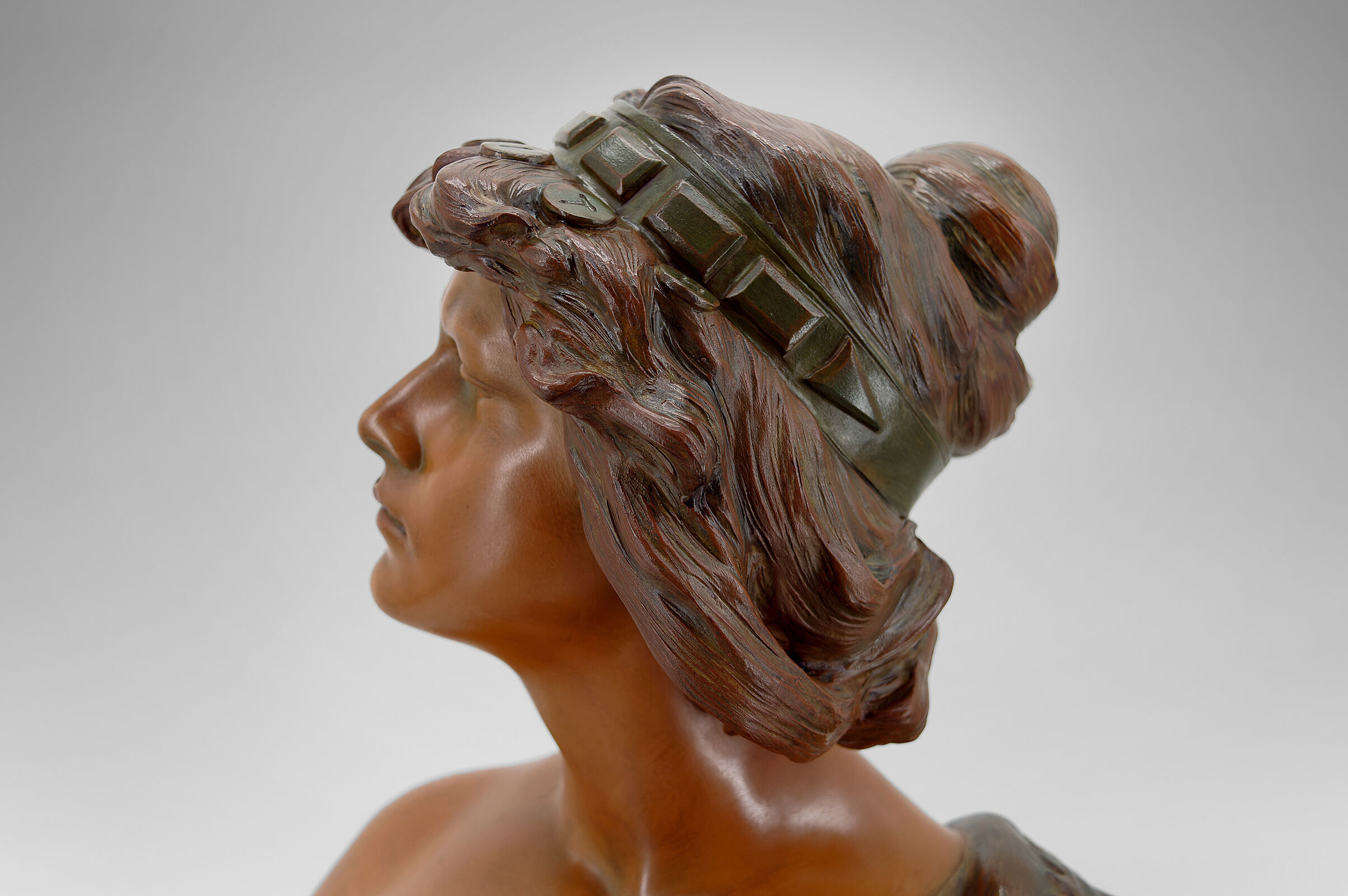 Terracotta bust of Judith by Ricardo Aurilli, circa 1900-1910