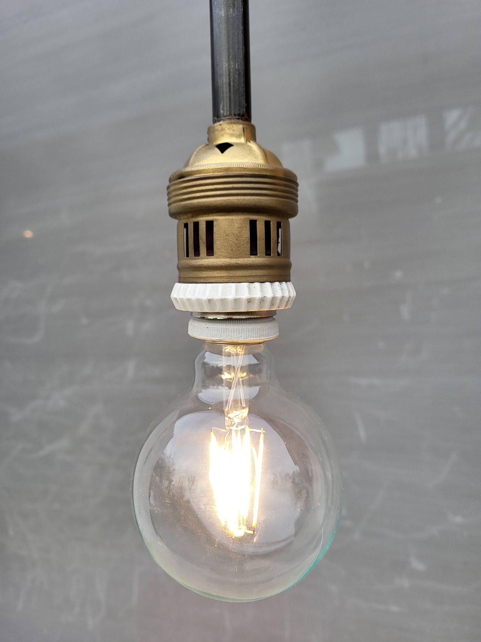 JIB180 workshop bracket wall light