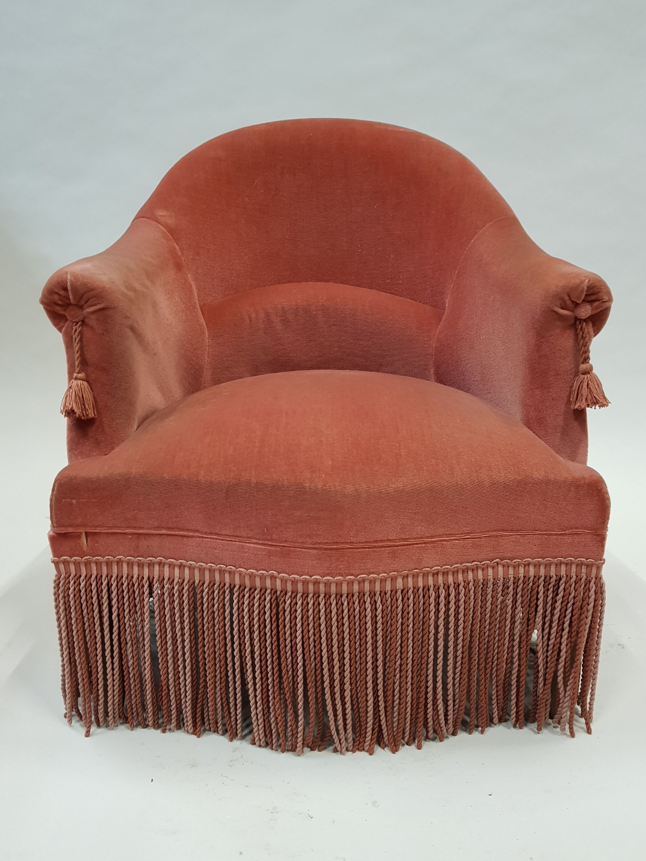 Pink toad armchair