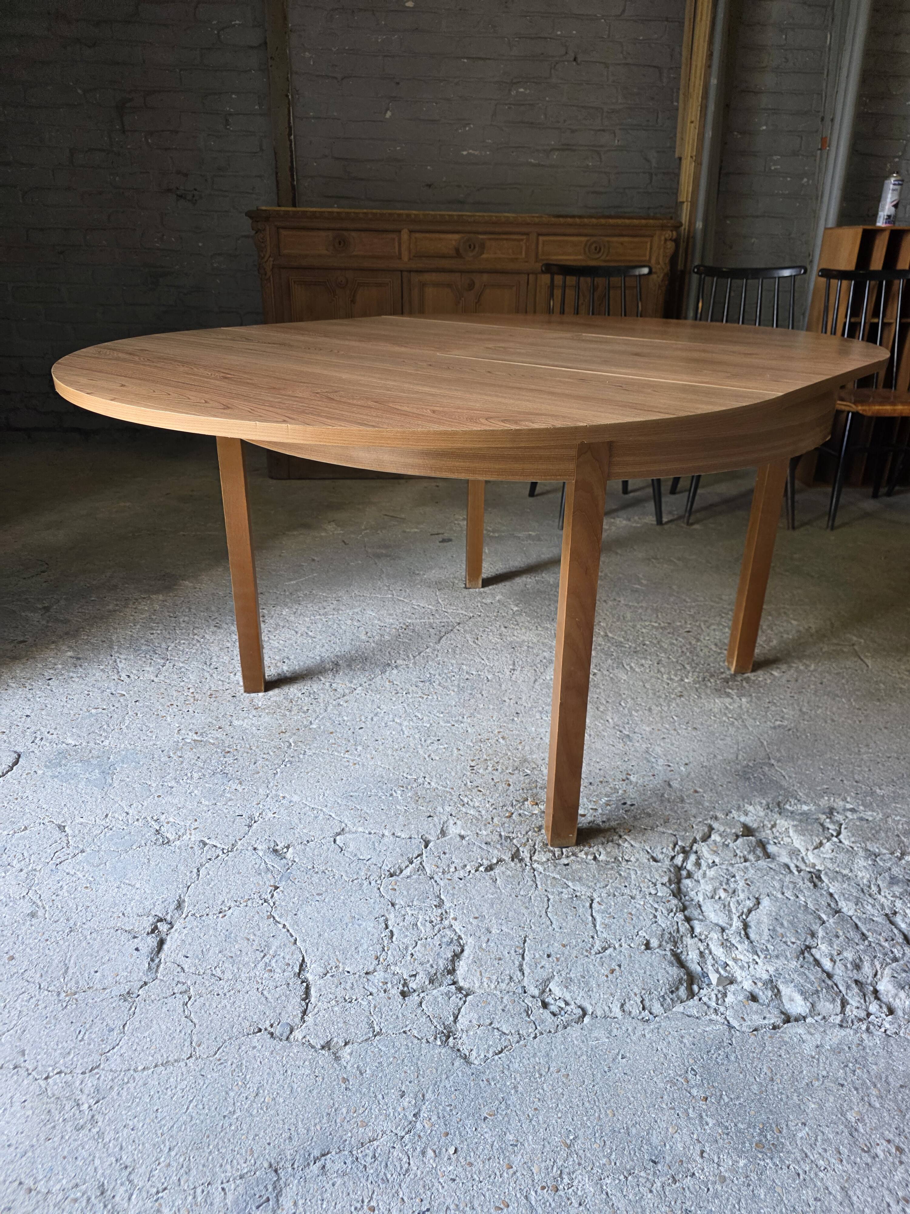 Table scandinave extensible en chêne des années 60