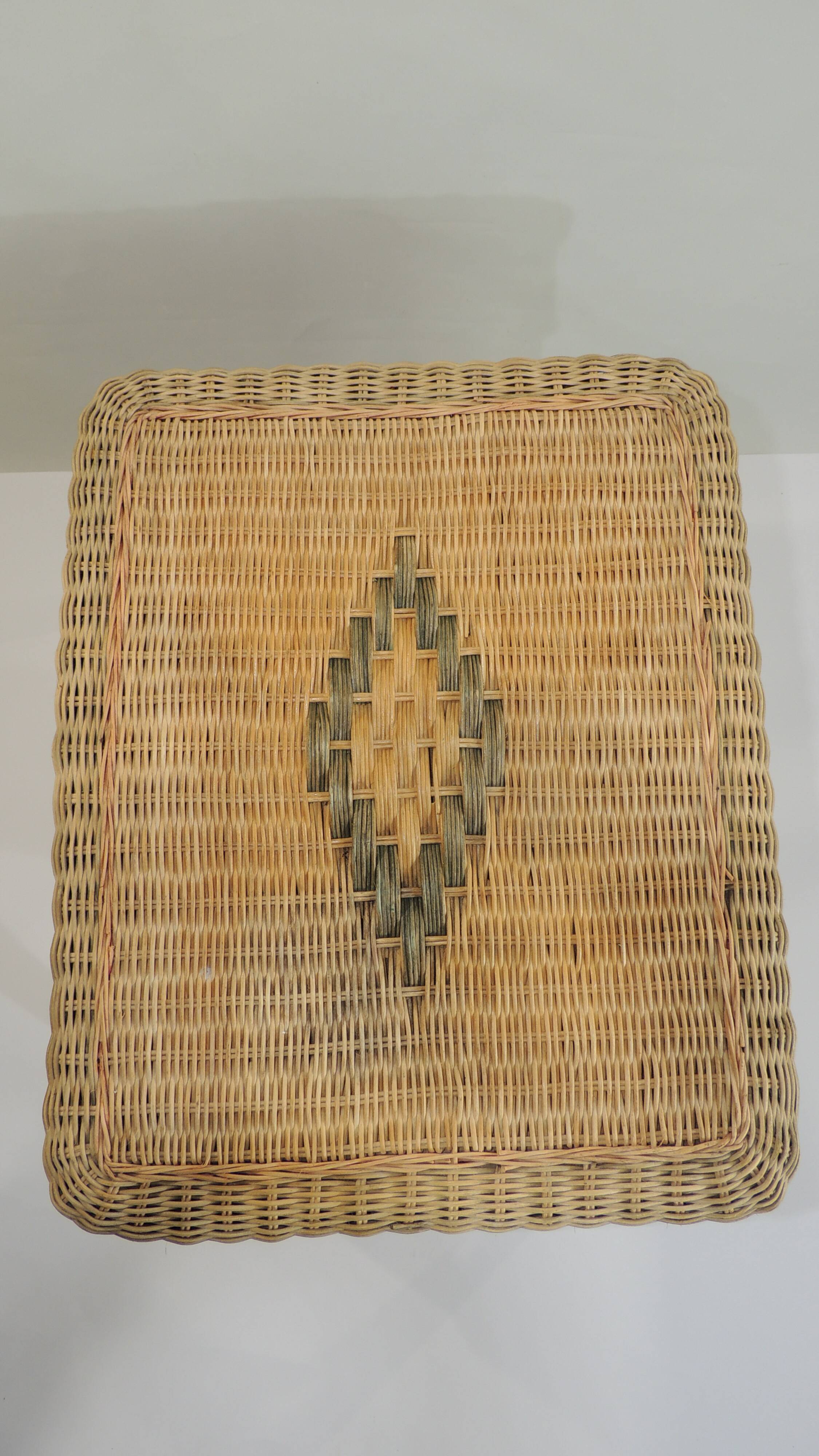 Rectangular woven wicker coffee table /Bamboo /rattan / vintage