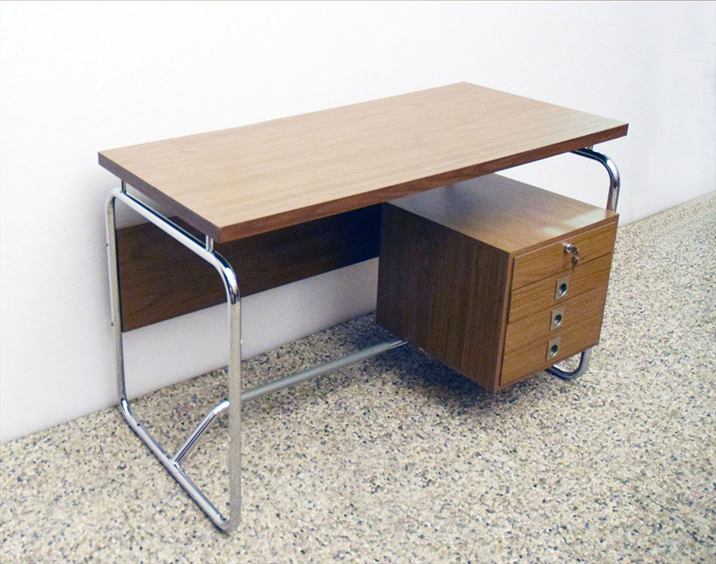 Bauhaus style desk, 1960's Italian production