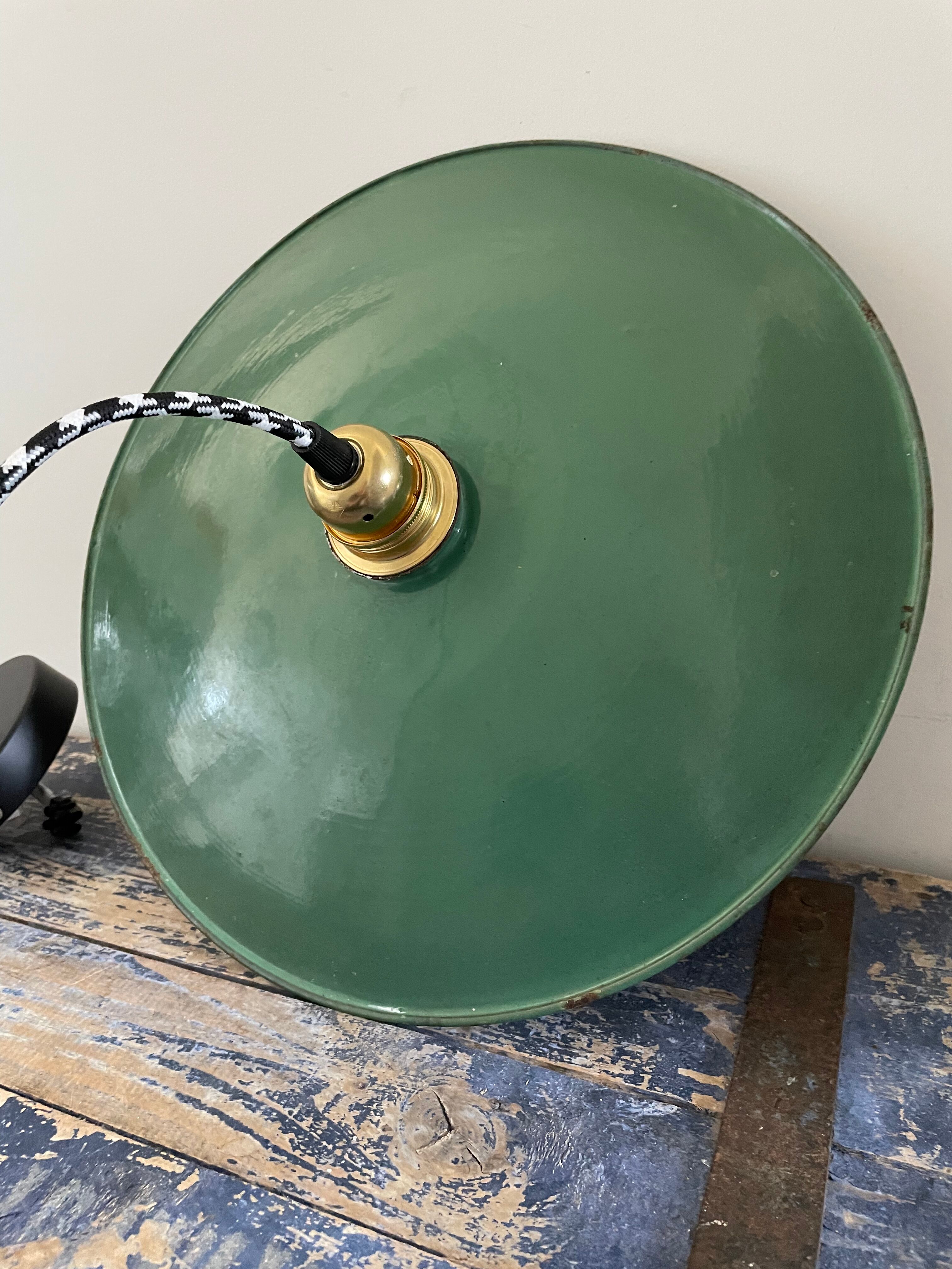 Vintage suspension in green enamelled sheet metal