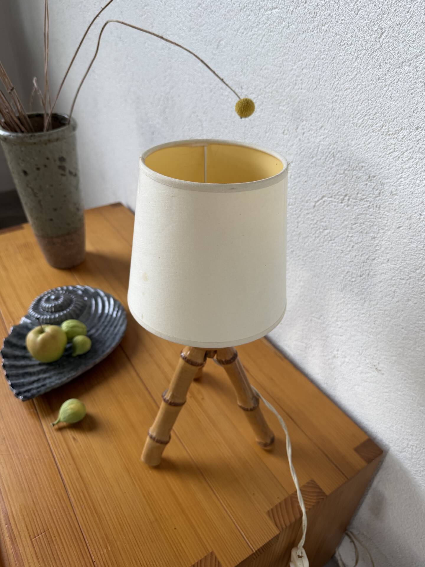 1960s rattan desk or table lamp