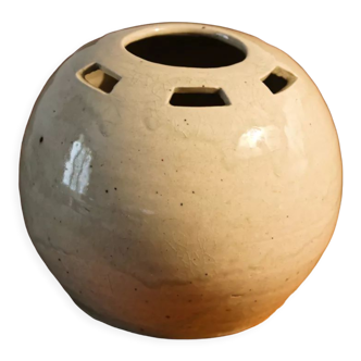 Vase boule ajouré, Betzy Augeron