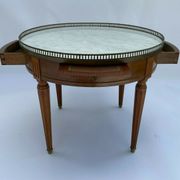 Table bouillote 1950 pied marbre avec galerie style louis xvi