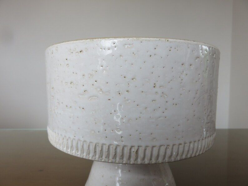 Pot cover in white ceramic 60s 70s