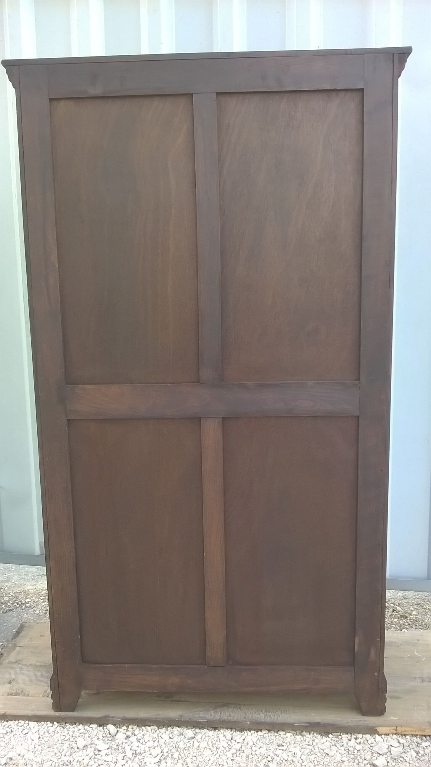 Parisian showcase cabinet 1930