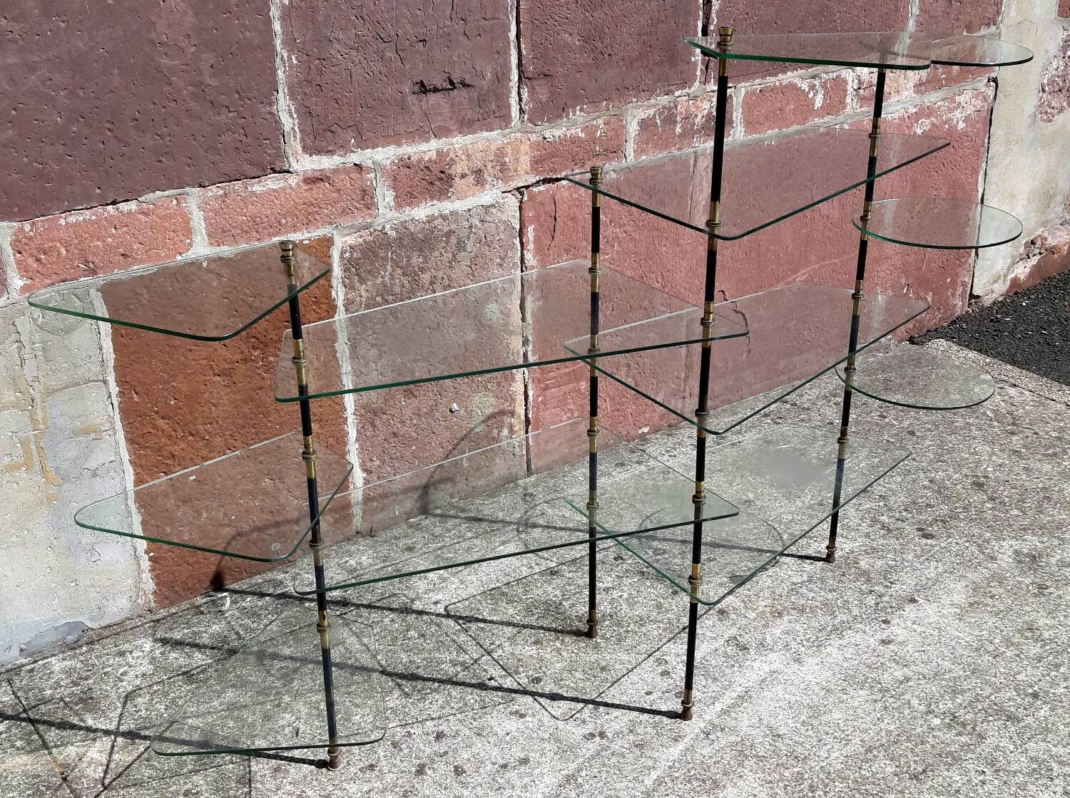 Glass display case (or counter). (1950s/60s)