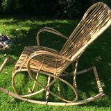 Rocking-chair en rotin