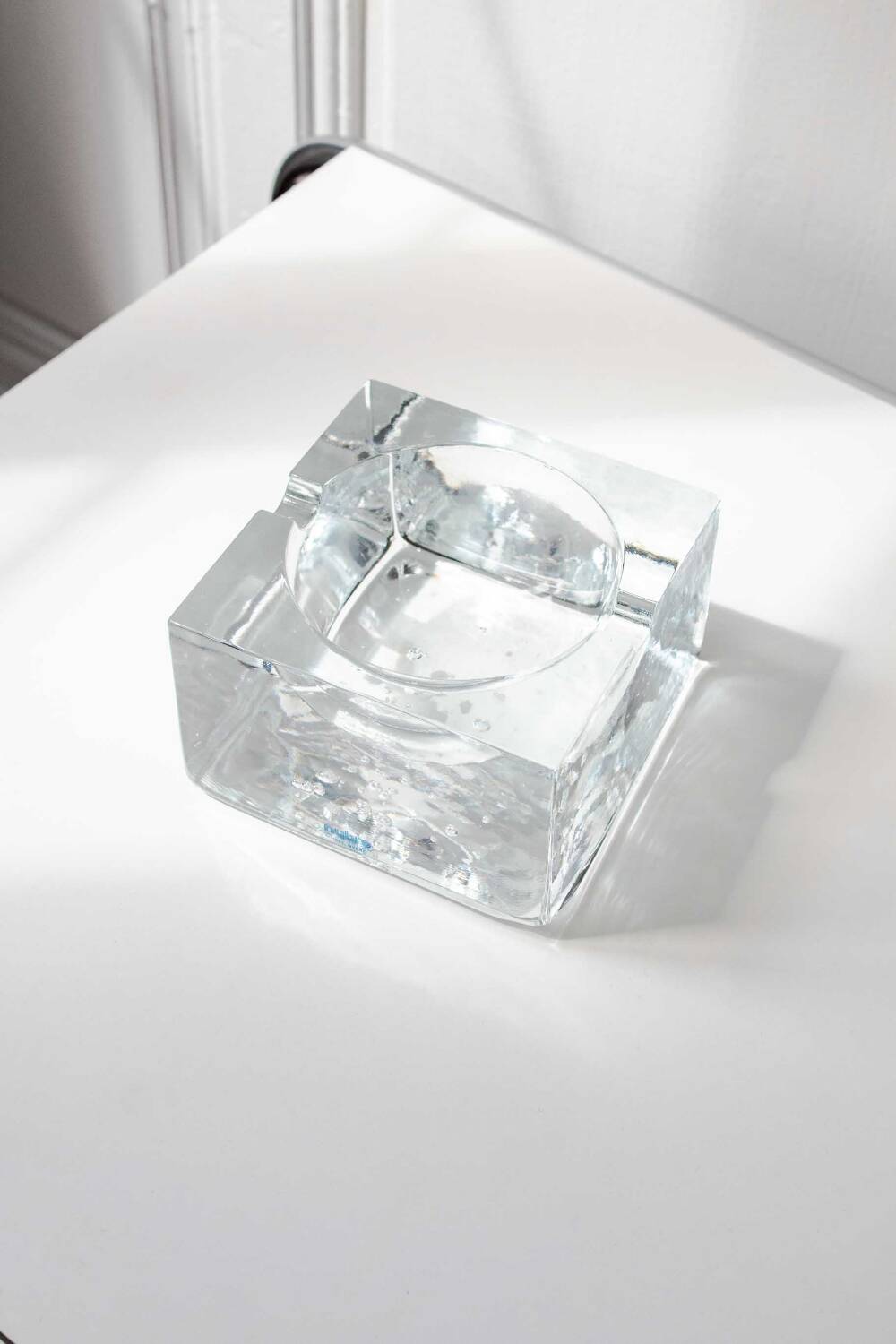 Cendrier en verre soufflé à bulles par Nybro Sweden