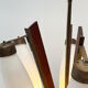 Lustre italien en teck et laiton