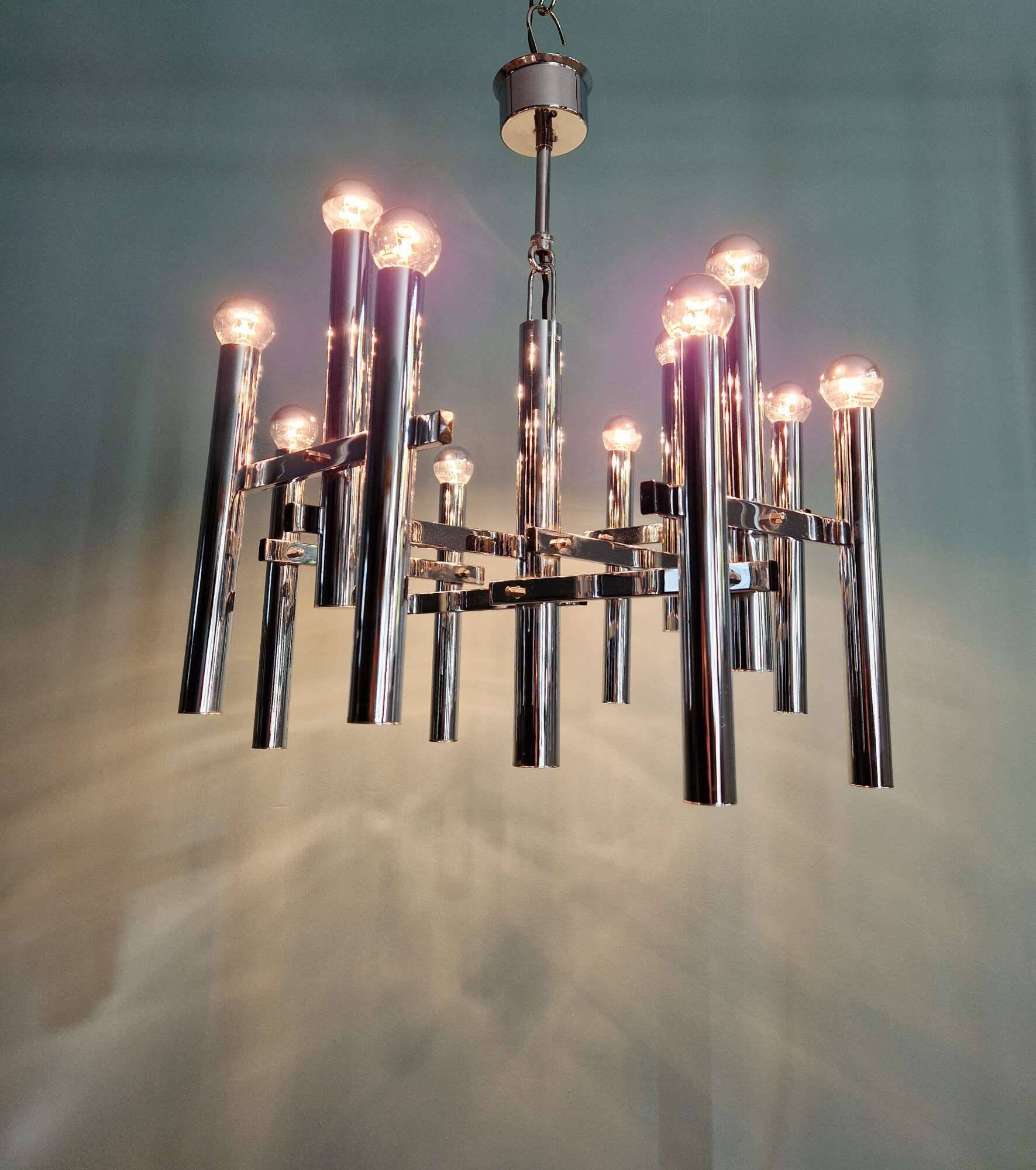Large geometric chandelier in chromed metal, Massive, 1970