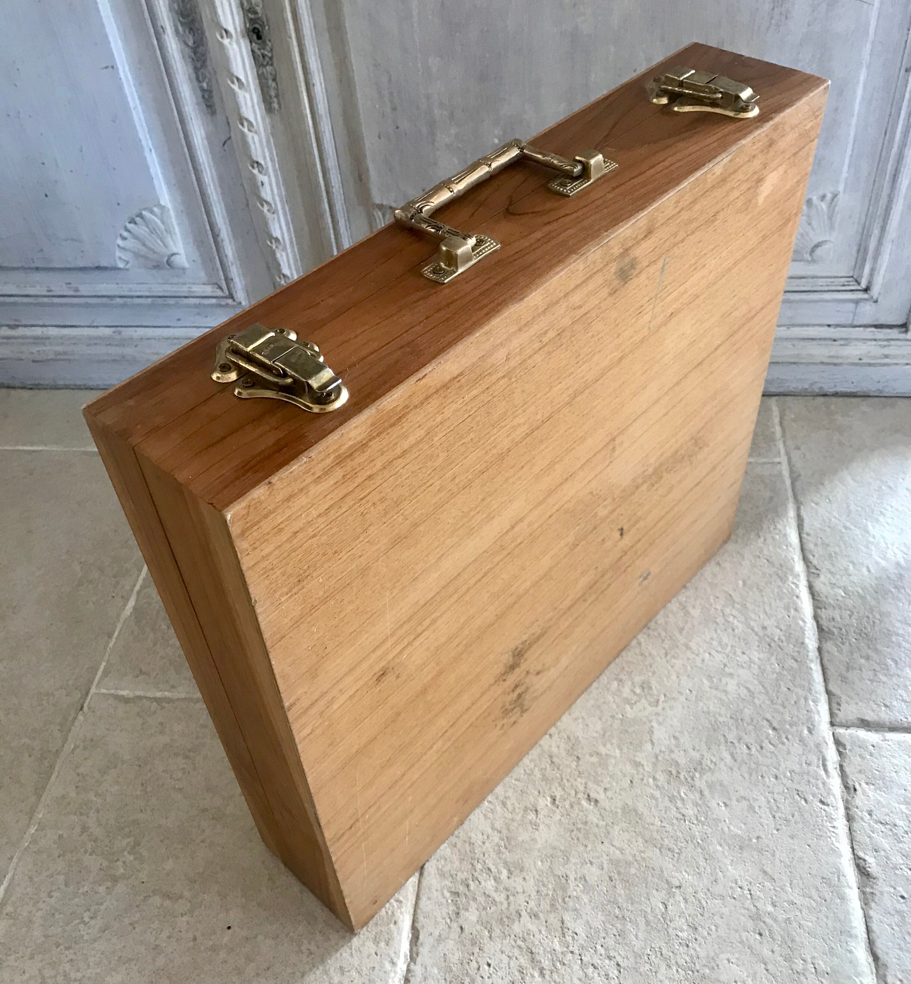 Valise en bois vintage 48X44