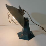 Reclining lamp