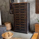 Cabinet with drawers