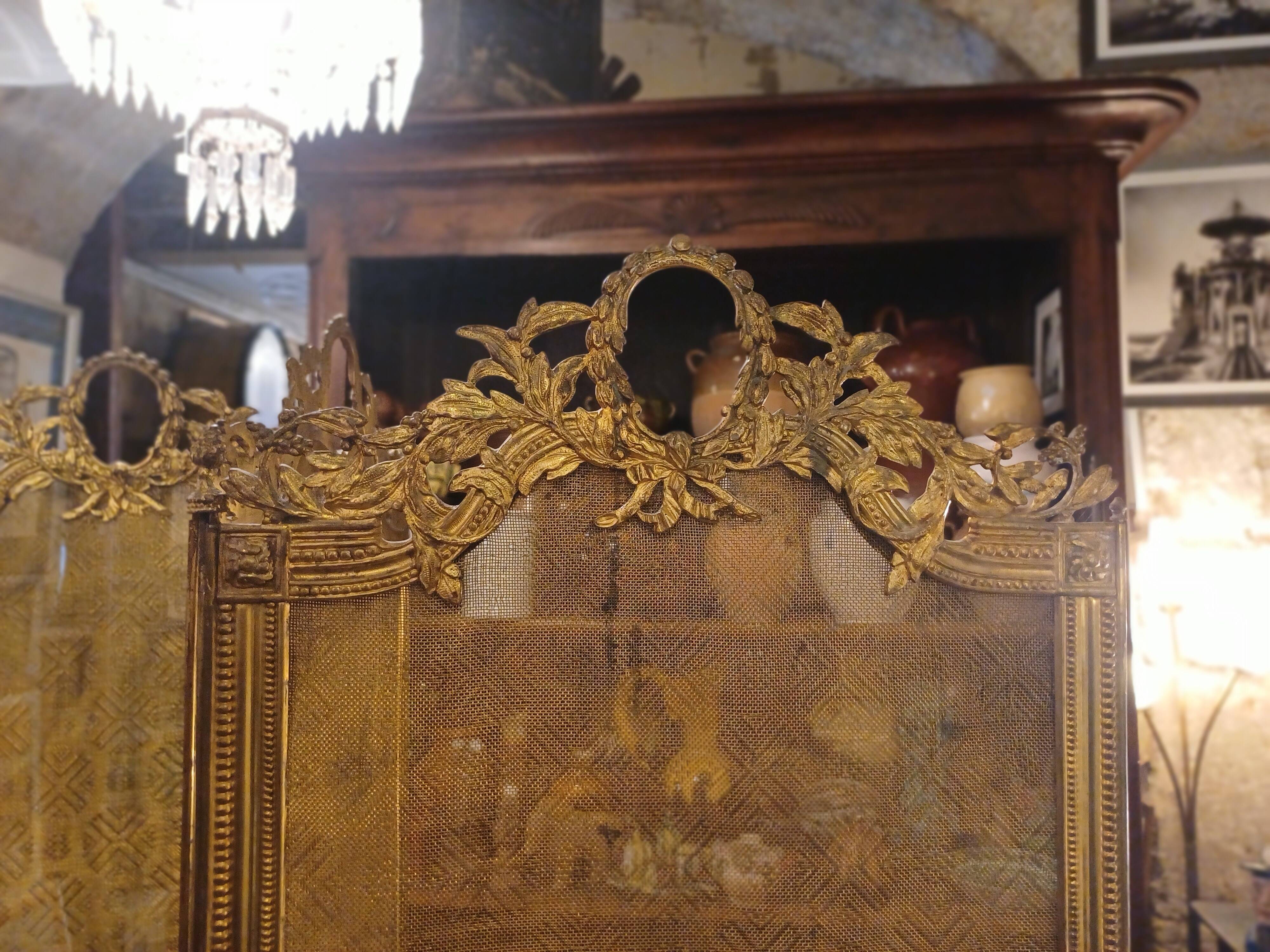 Very Beautiful Fireplace Screen 154 cm/77 cm in Bronze and Brass - Period 1880