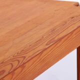 Table basse design "Hongisto" par Ilmari Tapiovaara pour Laukaan Puu, Finlande, 1960