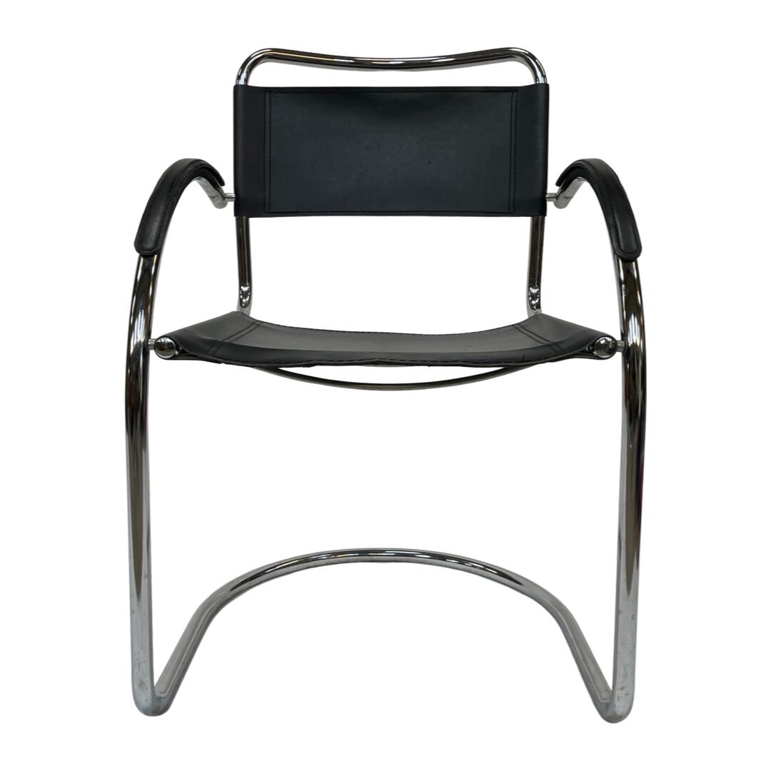 Set of 4 bauhaus cantilever chairs black leather and chrome design