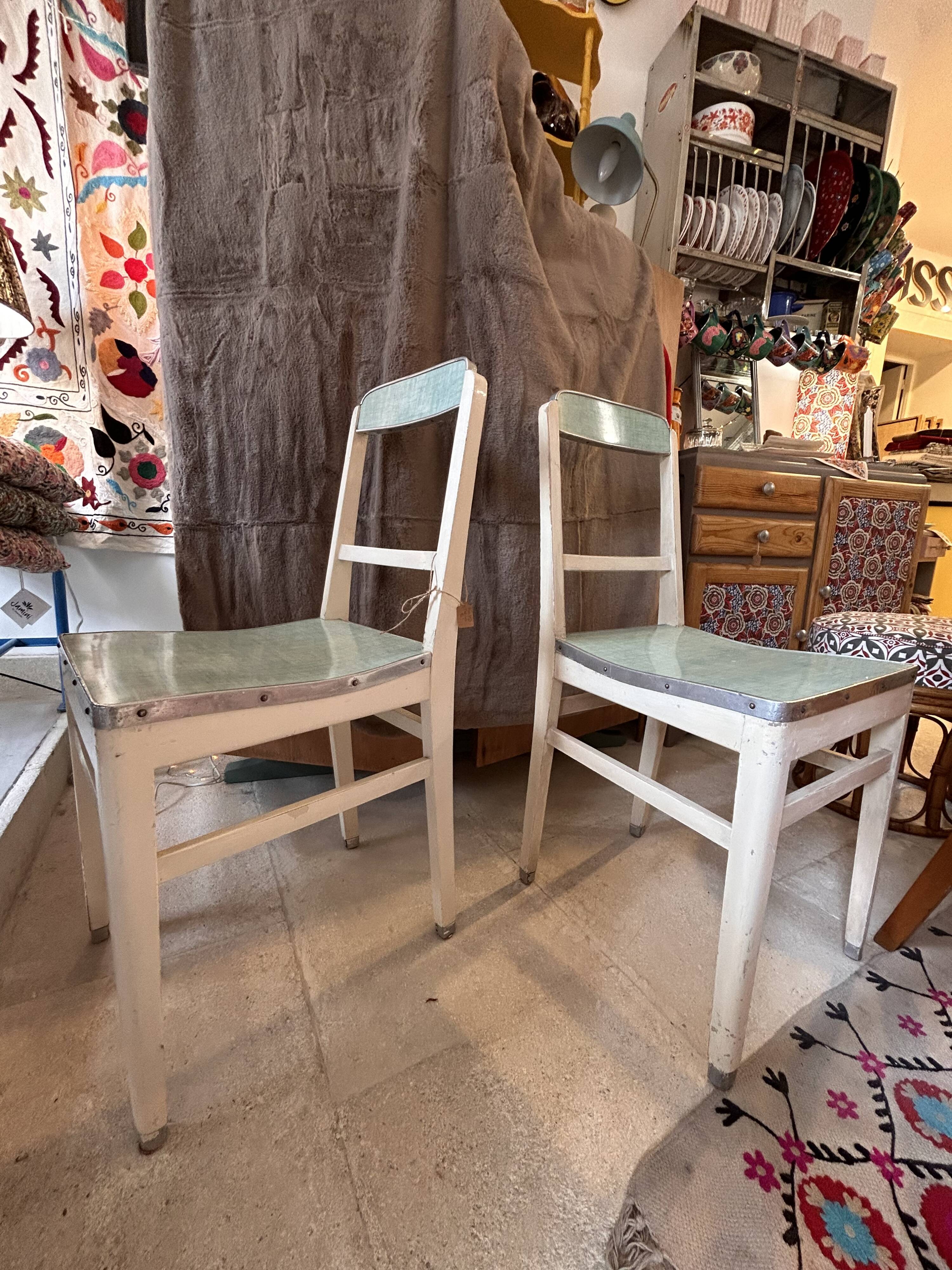 Chaise mado 50' finitions zing
