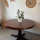 Vintage extendable Baumann round table