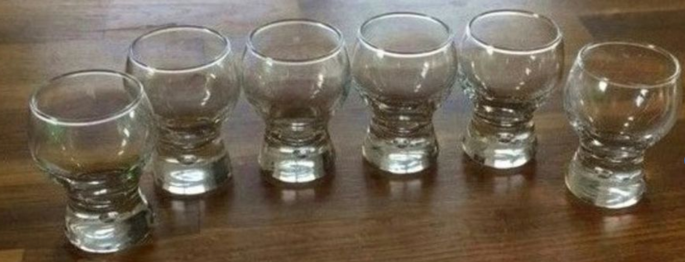 Lot 6 shooters glasses or verrines super nice h 7 cm diameter 4.5 m