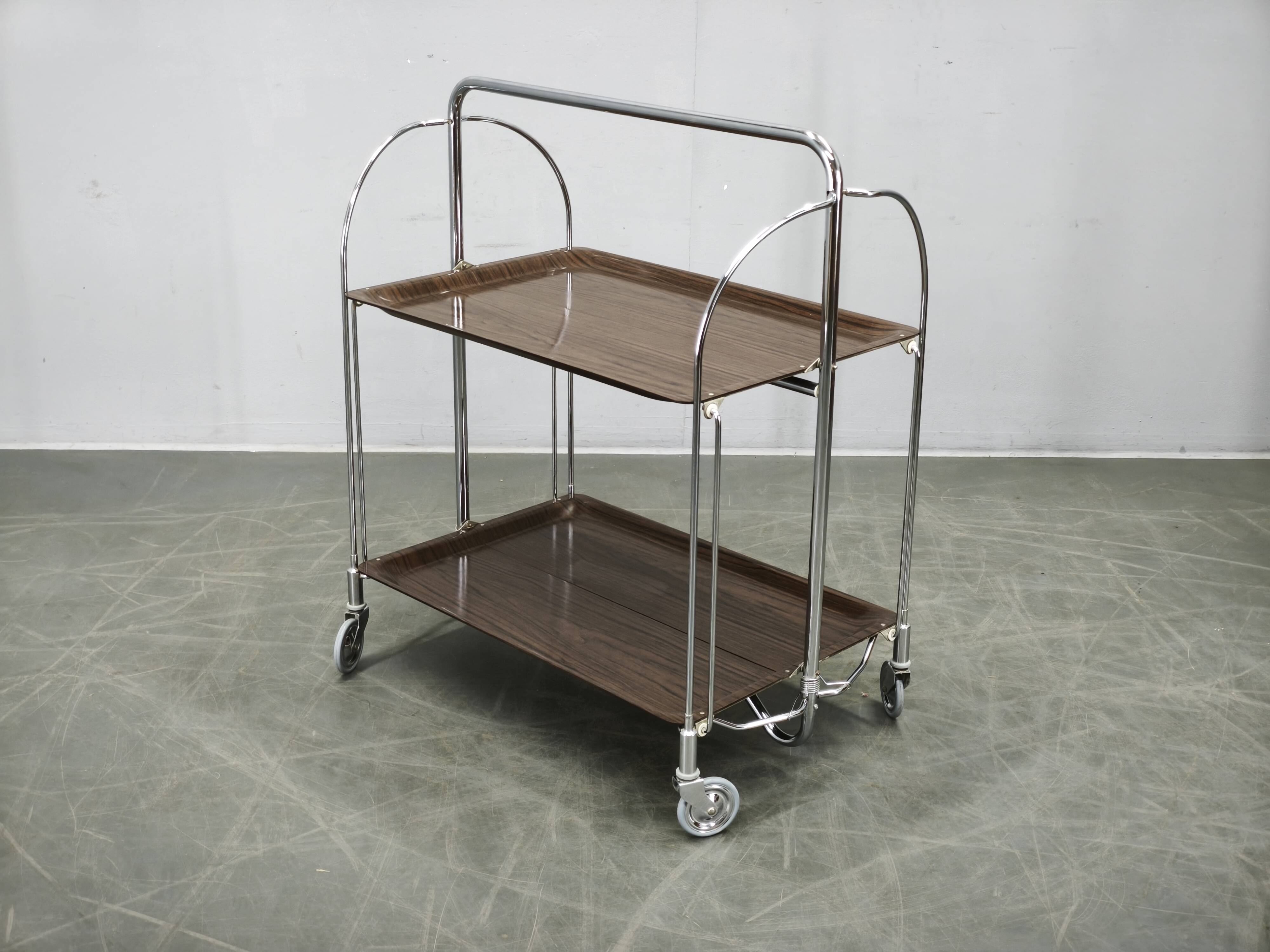 Chariot de service pliant en chrome allemand des années 1960