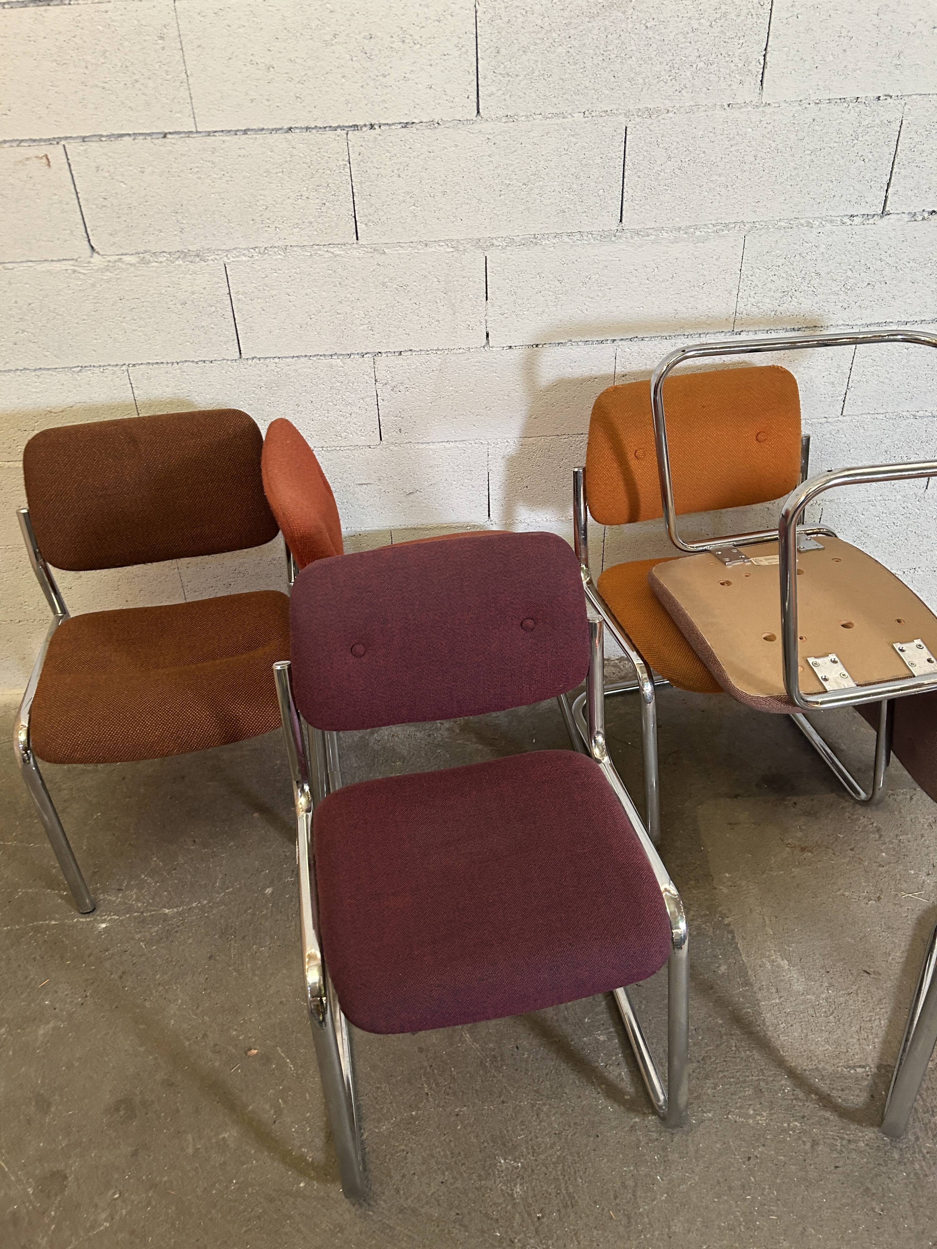 Set of 6 Steelcase style chairs