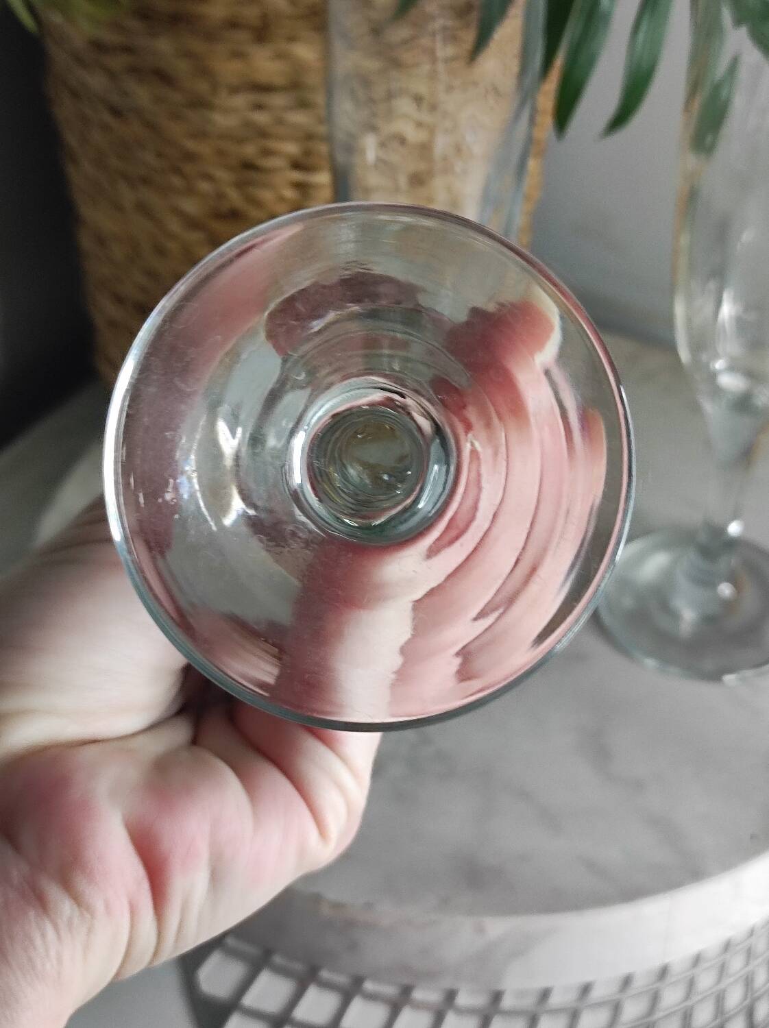 Gold champagne flutes