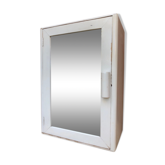 vintage medicine cabinet (40-50s) made of wood with antique mirror