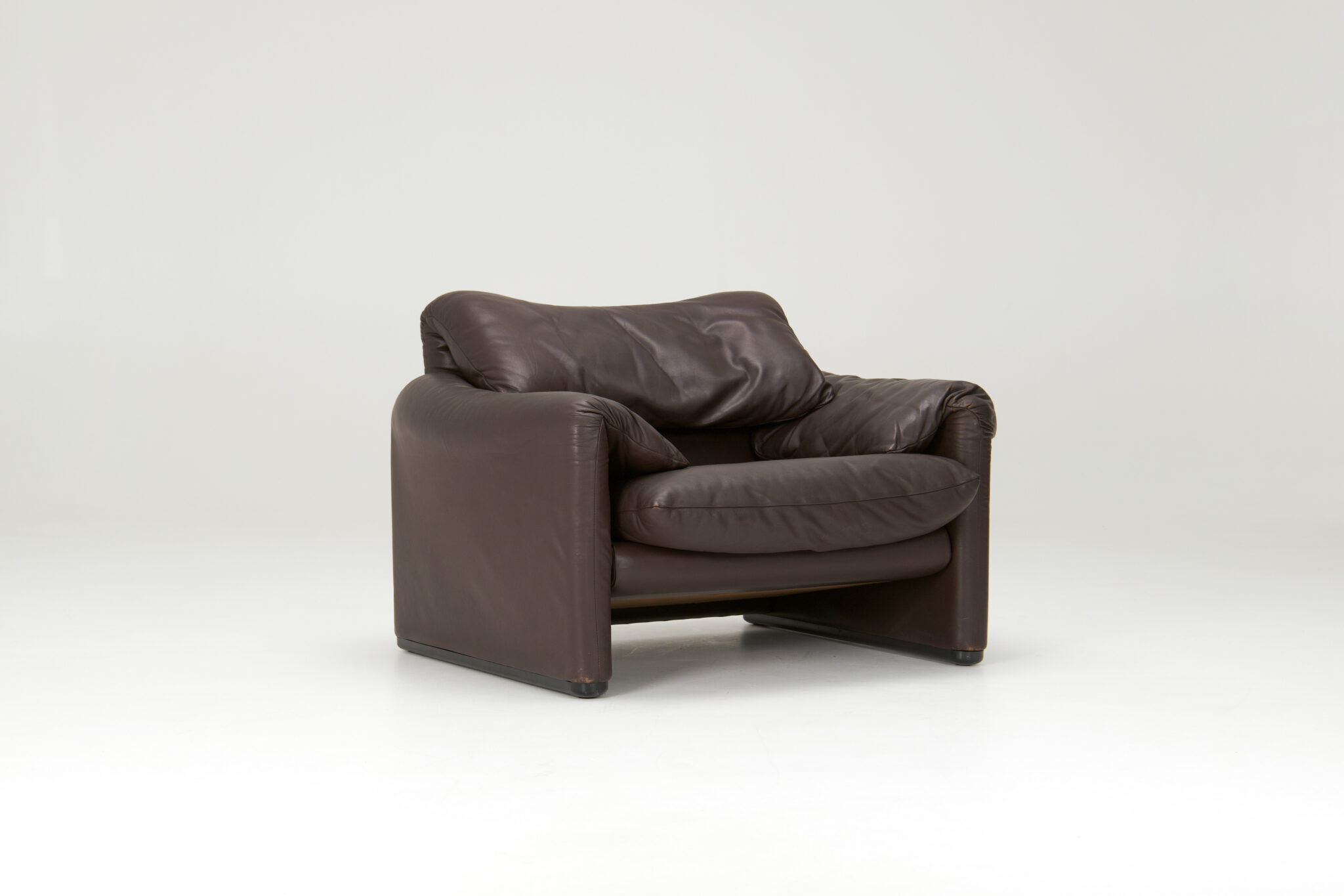 'Maralunga' armchair