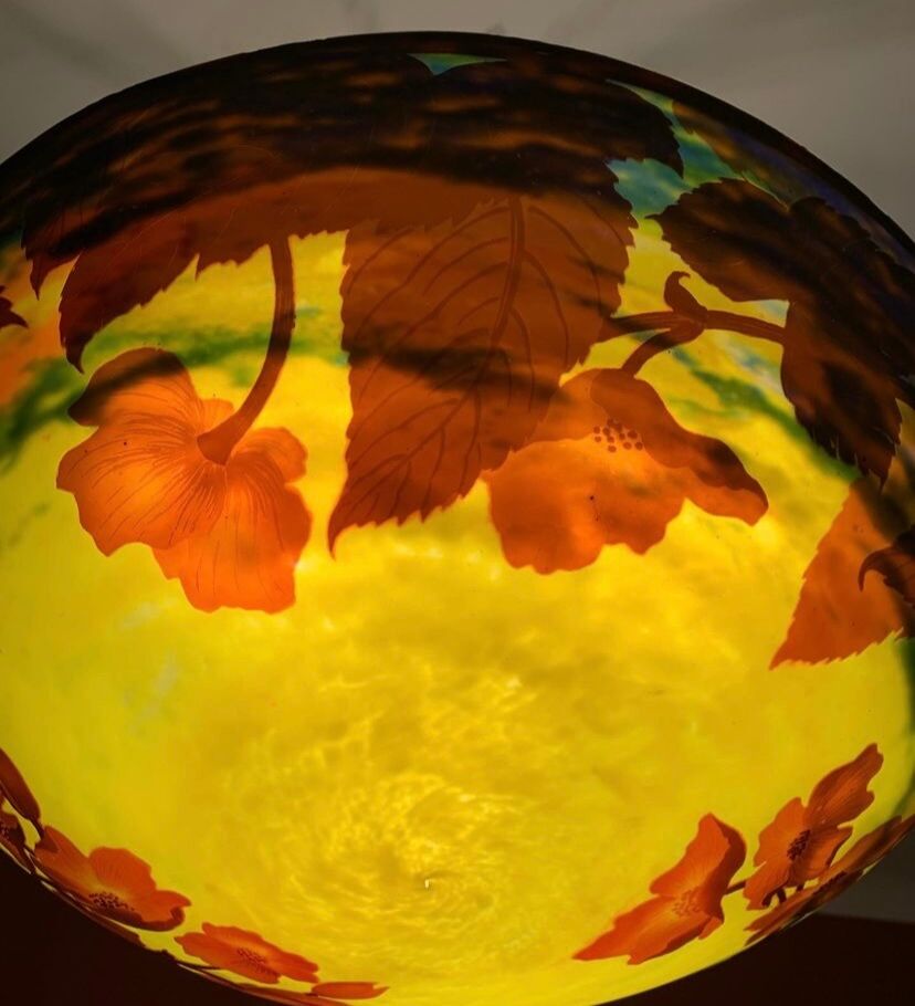 Chandelier glass paste decorated with poppies