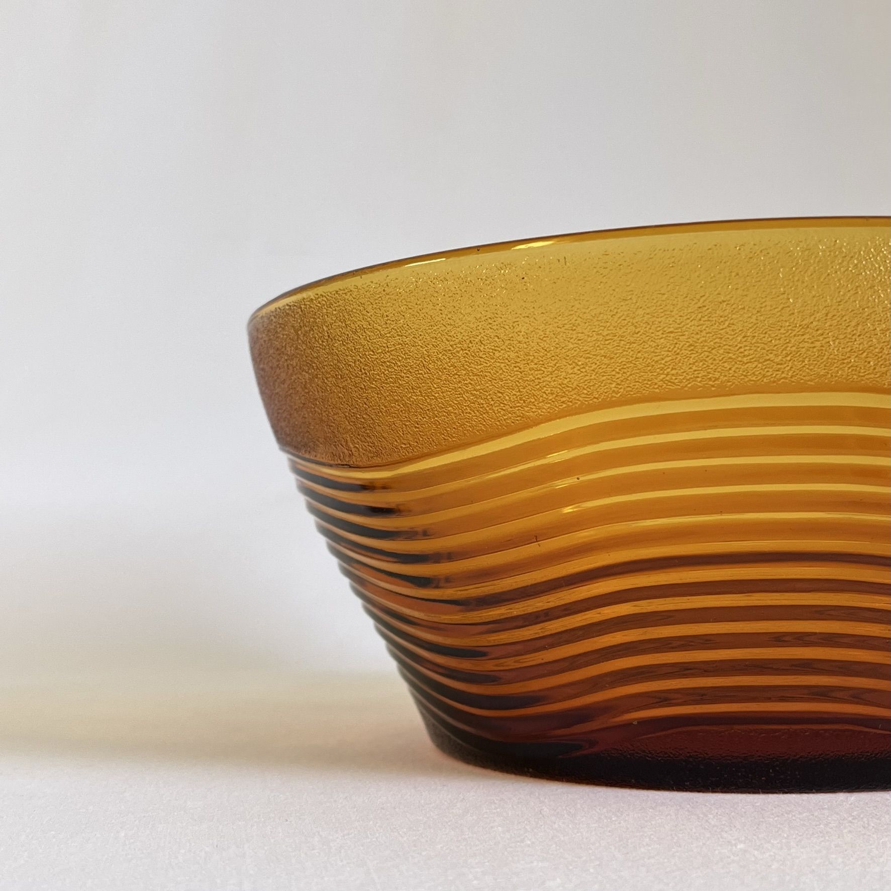 Amber glass salad bowl Duralex France vintage