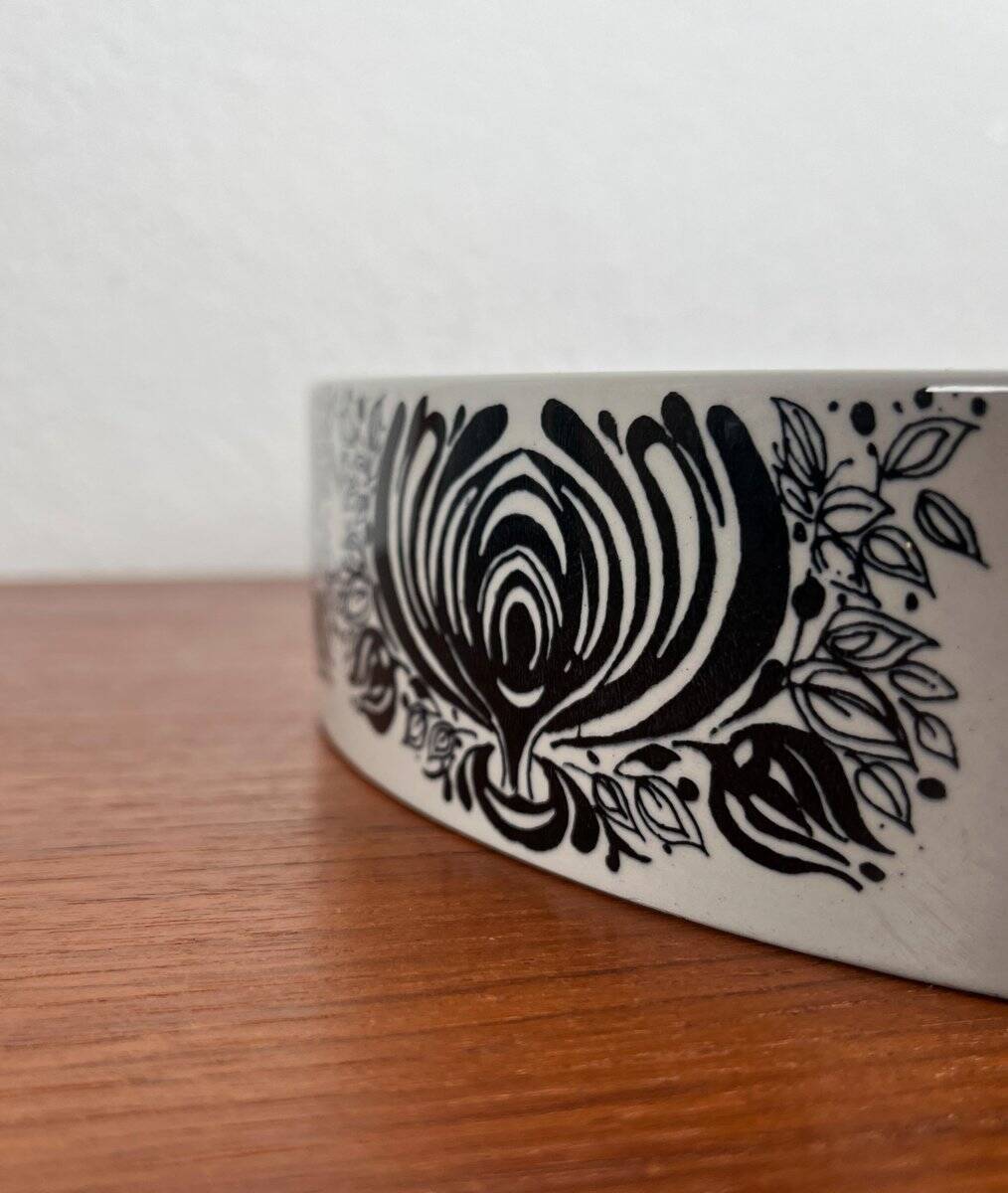 Danish Flora bowl mid-century by Bjørn Wiinblad for Nymolle, Denmark, 1960s.
