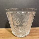 Crystal vase with diamond point decoration and thistles