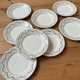 Série de 8 assiettes plates anciennes
