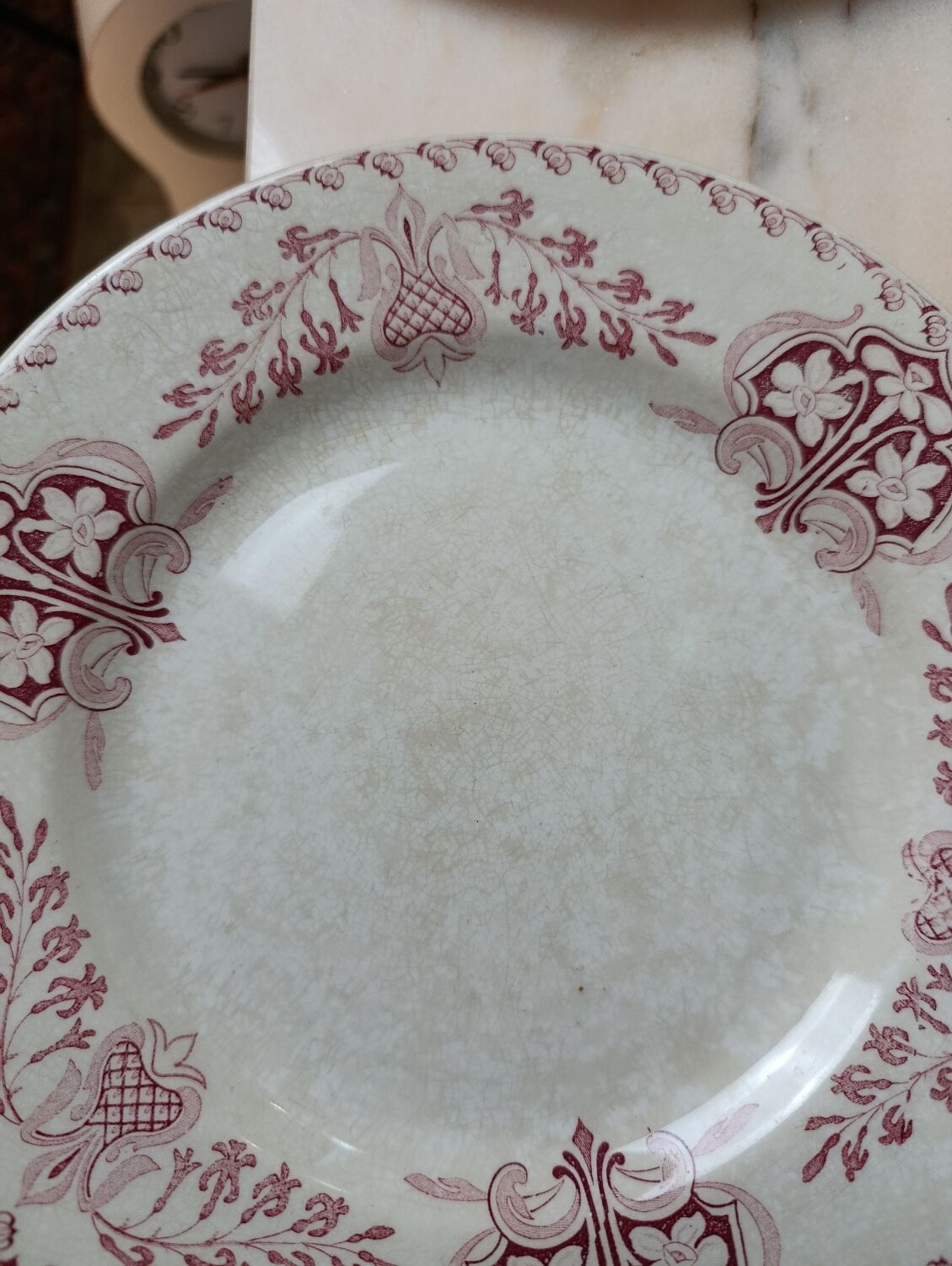 Flat plates Lunéville model Sébastopol With Lions of Faience