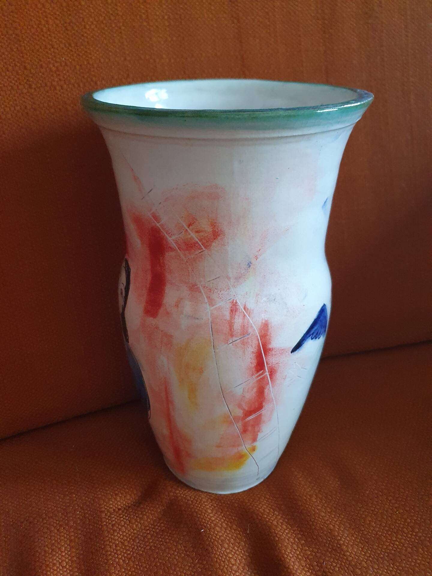 Beautiful vase by the ceramicists Pierre and Florence Scheyvaerts in Thoiras.