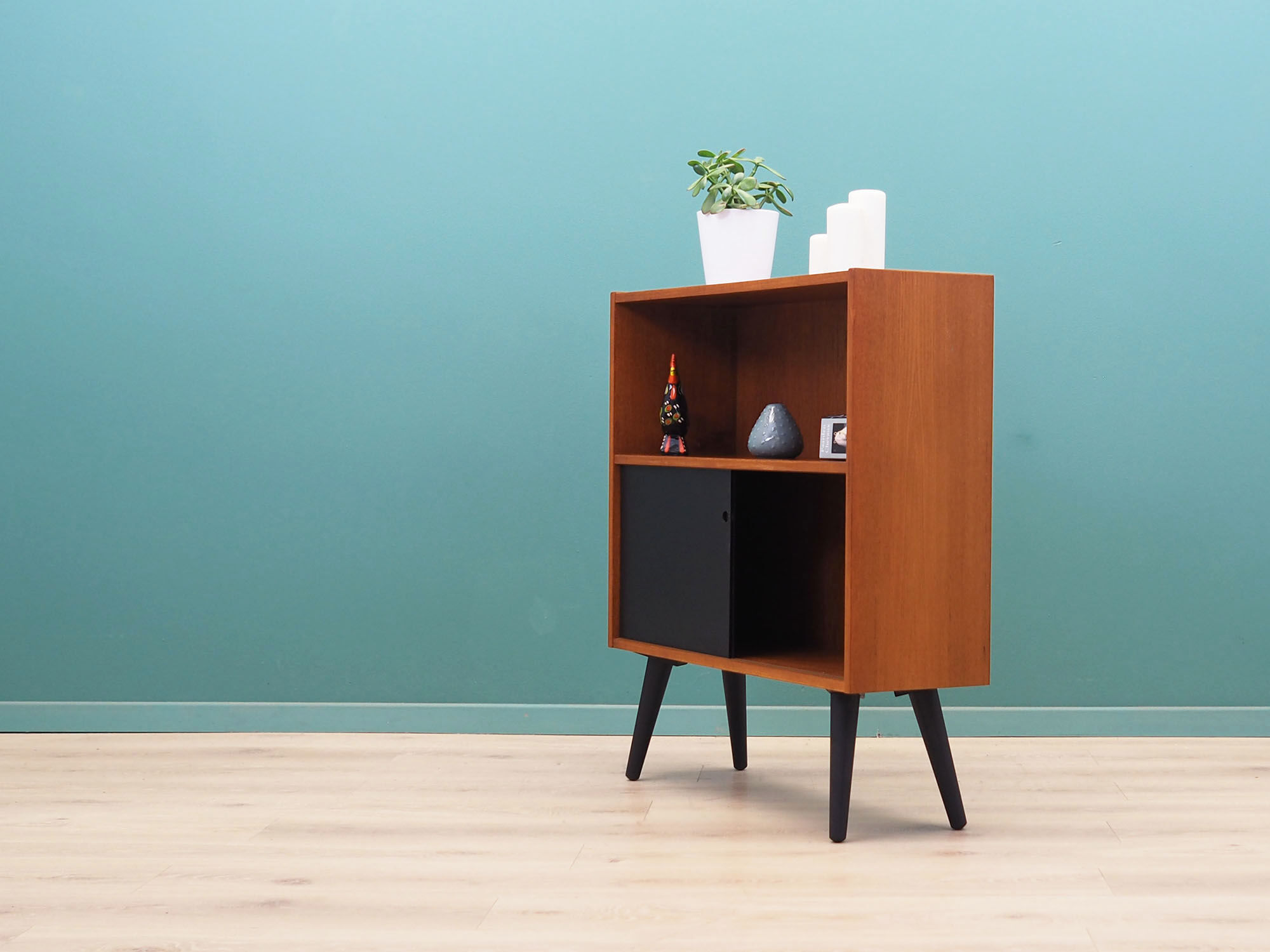 Teak bookcase, Danish design, 1970s, production: Denmark