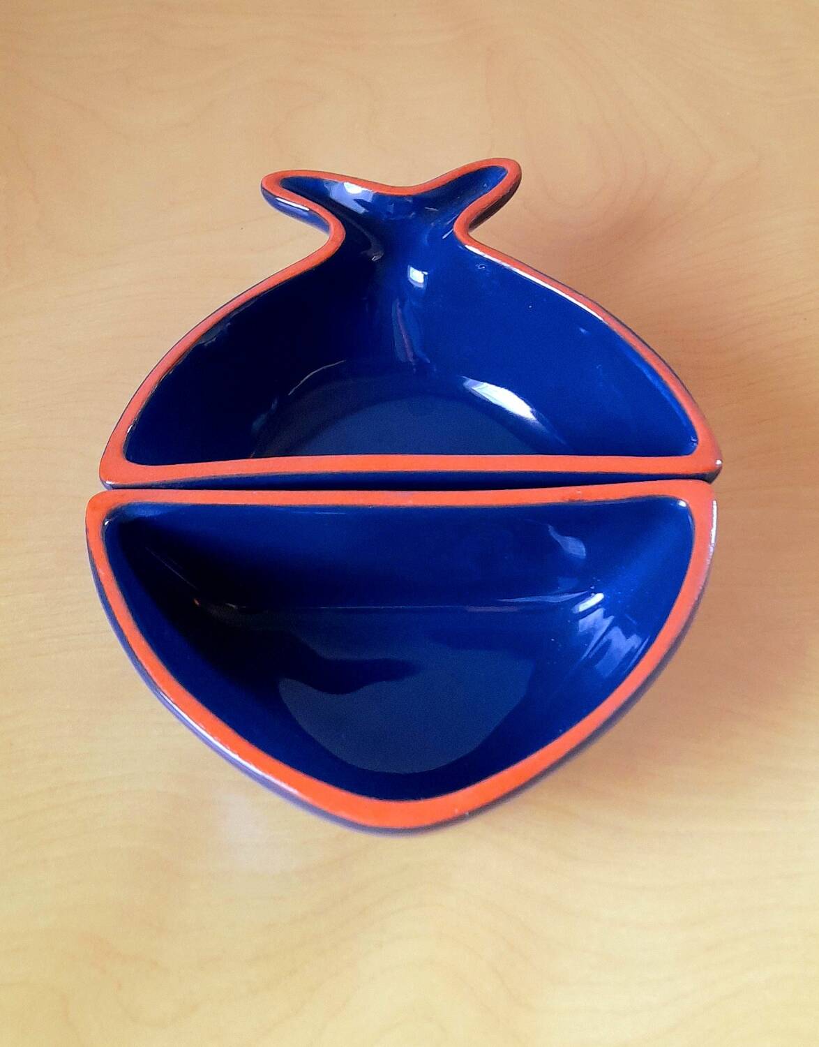 Majolica fish aperitif bowl