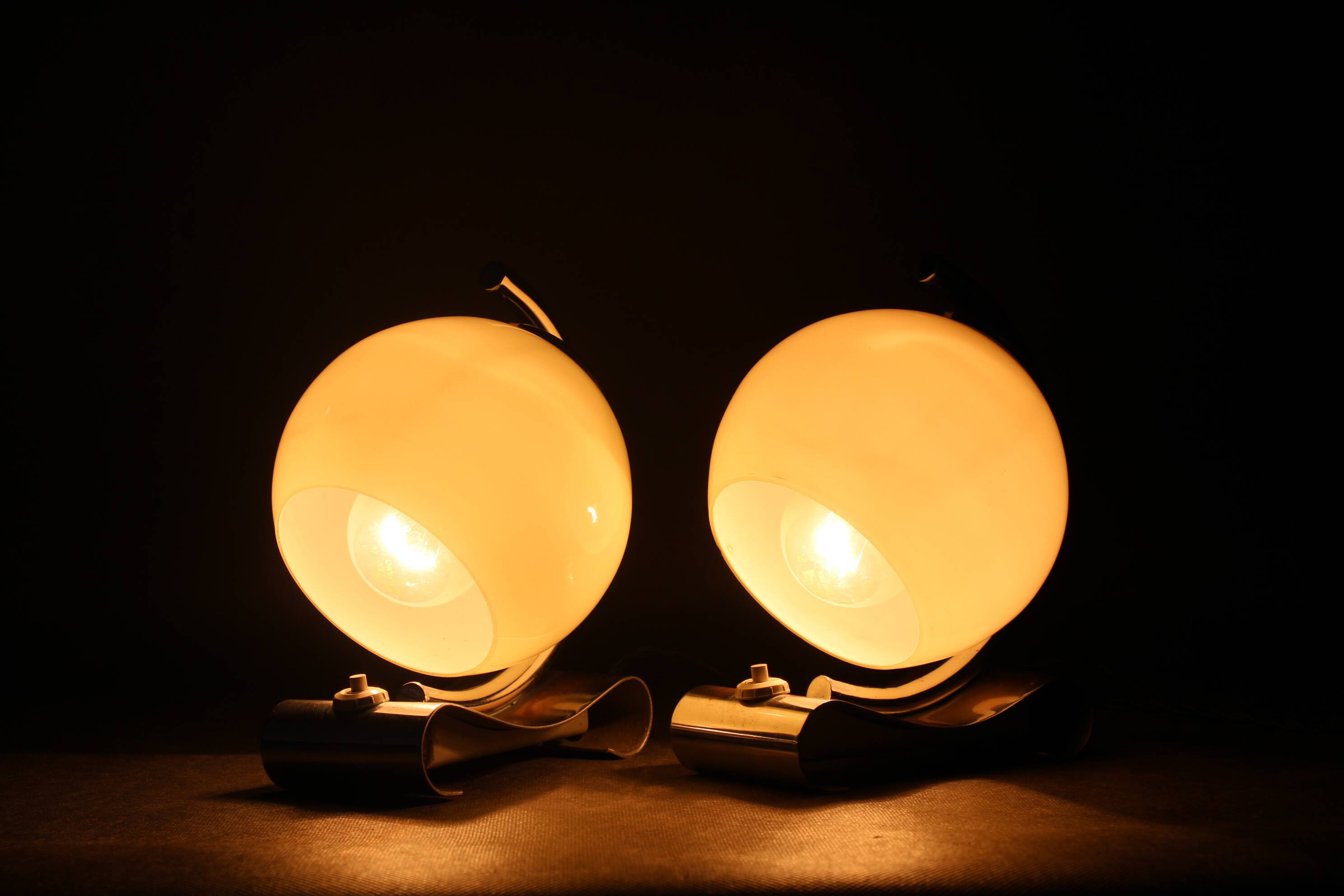 1930s Pair of Art Deco Chrome Plated Table Lamps, Czechoslovakia