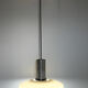 Suspension vintage avec abat-jour en verre opalin beige années 60-70