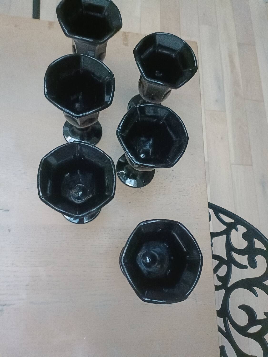 Black ice cream cups